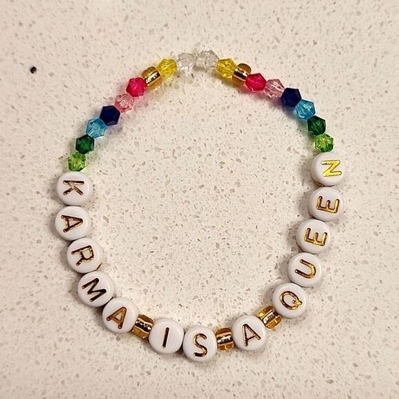 Taylor Swift Friendship Bracelet - Picture 1 of 2